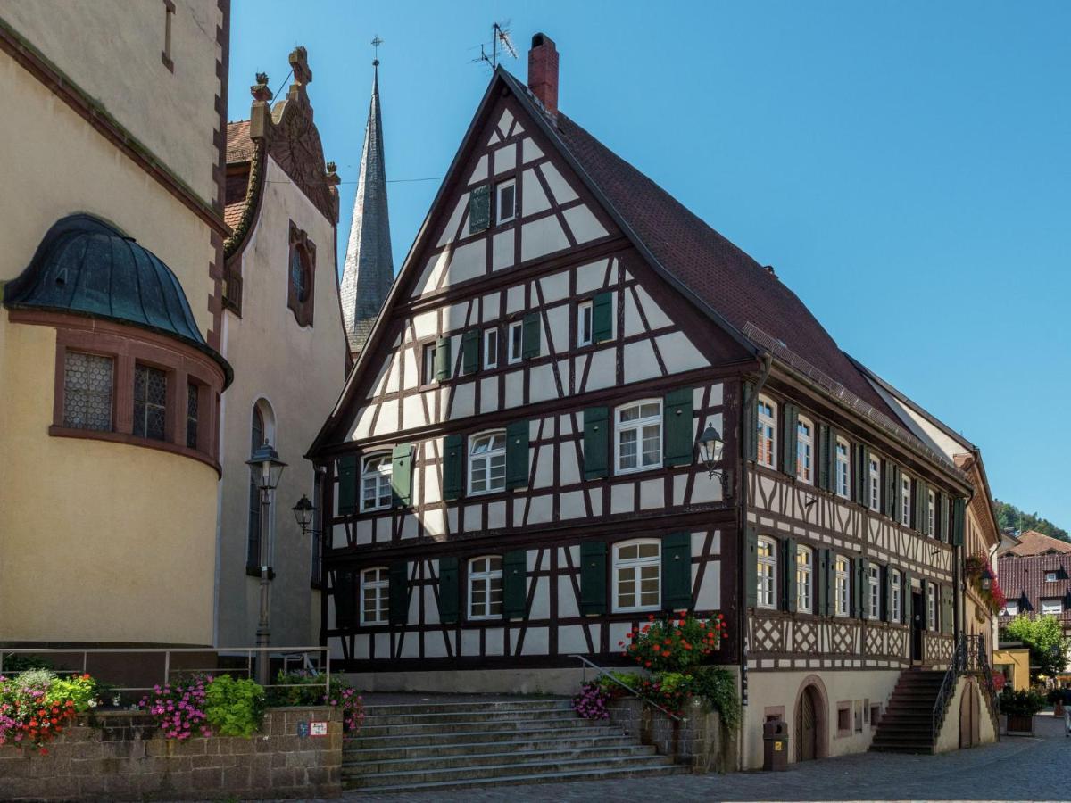 Cheerful Apartment Near City Centre Of Haslach Haslach im Kinzigtal Bagian luar foto